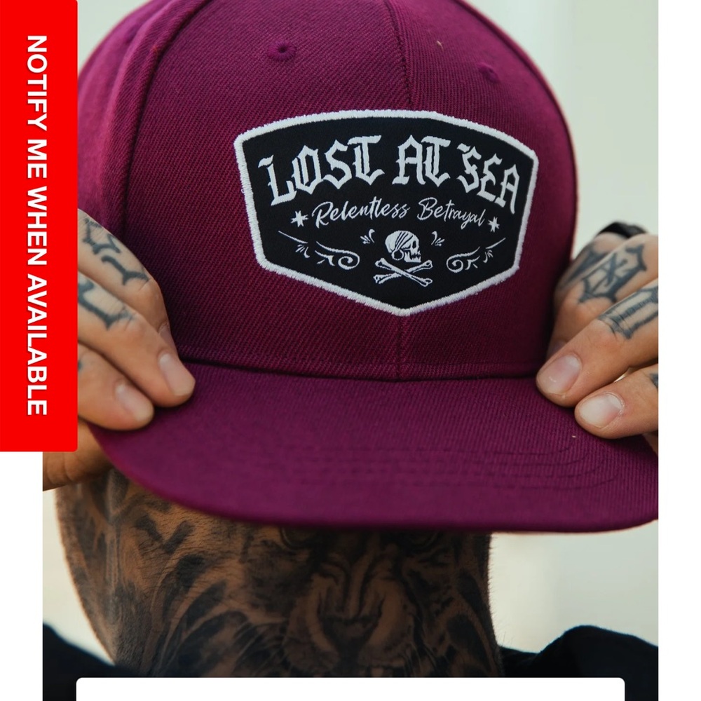 RELENTLESS BETRAYAL LOST AT SEA FLAT BILL ADJUSTABLE HAT